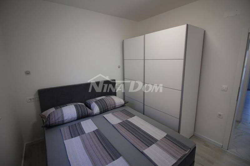 Južna strana otoka Vira apartmanska kuća kompletno renovirana. - 11