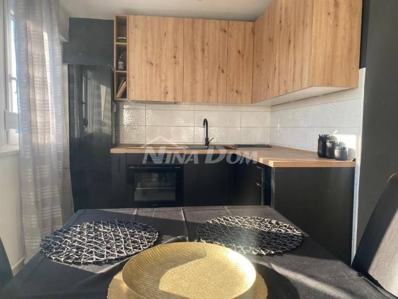Newly renovated apartment 77m2 in the city center - 2