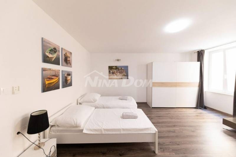  Luxusný 4-izbový byt v centre Zadaru - 4