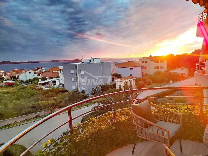 Two-bedroom apartment in Diklo with panoramic views of the sea and islands - 13