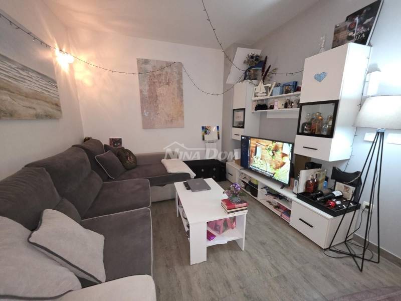 Prodaje se jednosoban stan sa vrtom u Zadru-Plovanija - 2