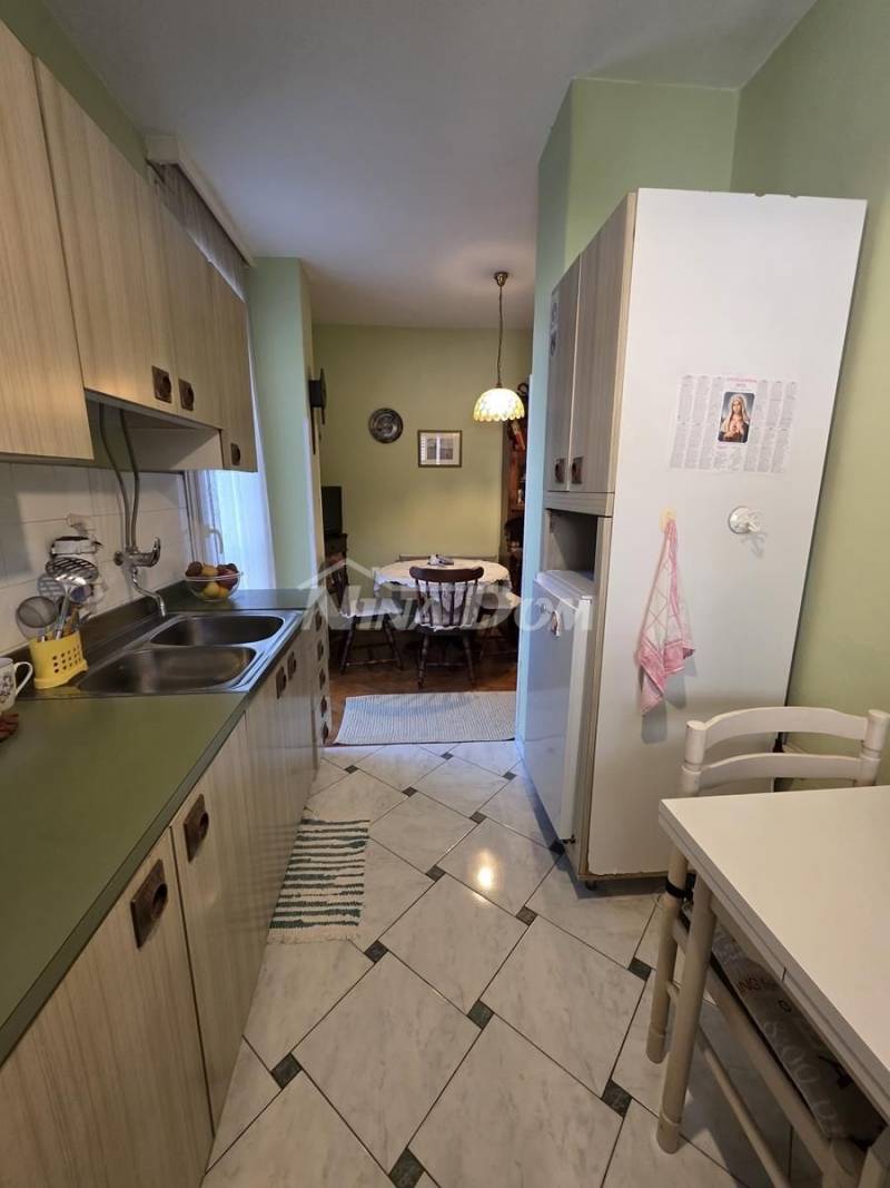 Apartmán v Zadare na výbornom mieste, v prvom rade pri mori - 4