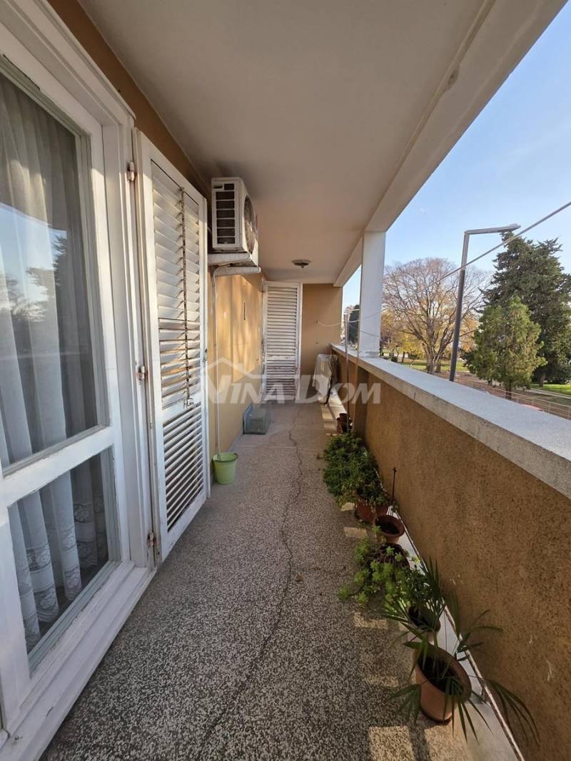 Apartmán v Zadare na výbornom mieste, v prvom rade pri mori - 13