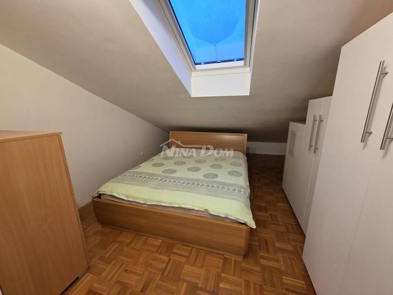 Trojizbový byt Bili brig s výťahom a garážou - 4