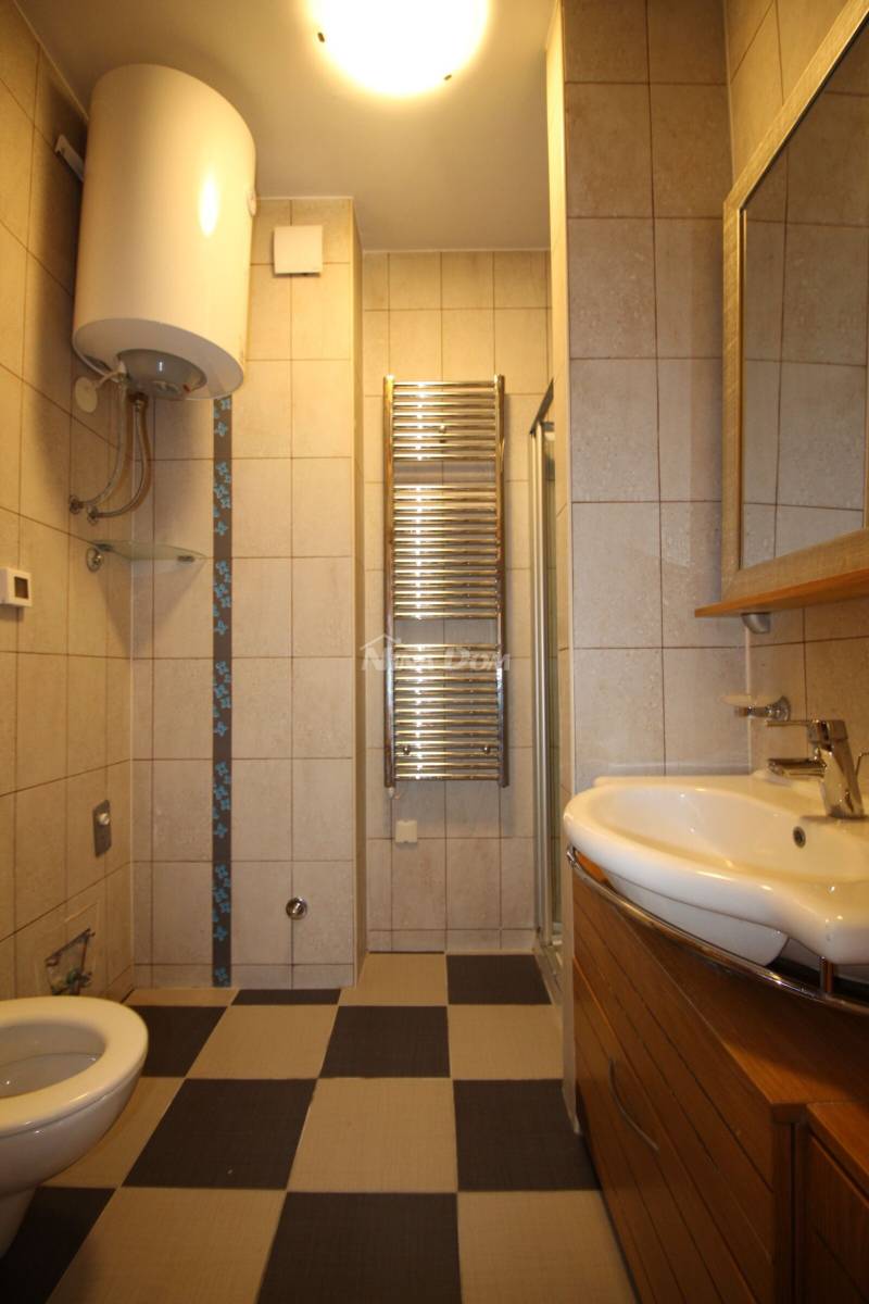 Prodaja dvosobnog stana – Borik/Diklo, sunčana terasa, parking - 8