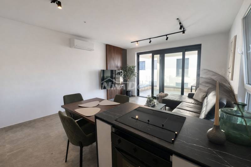 Zadar TOP lokacija – 50 m od plaže | 2S+DB + krovna terasa 35,8 m² - 3