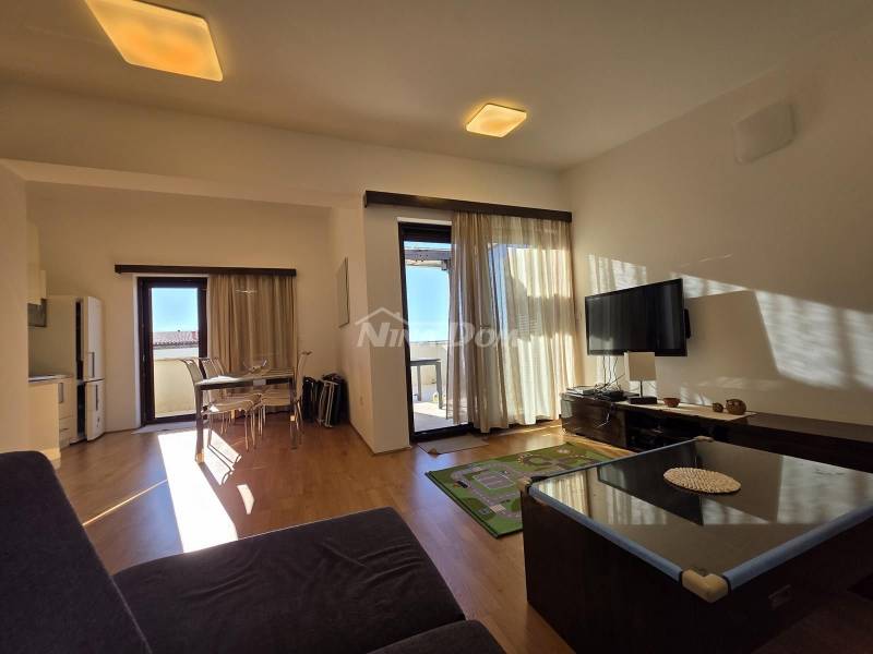 For sale two-story three-bedroom apartment with garage - 1