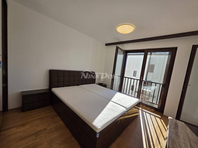 For sale two-story three-bedroom apartment with garage - 7