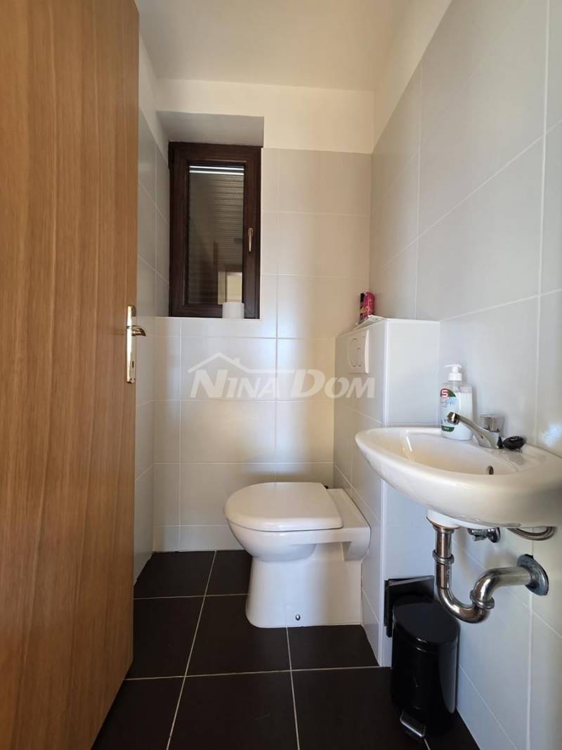 For sale two-story three-bedroom apartment with garage - 13