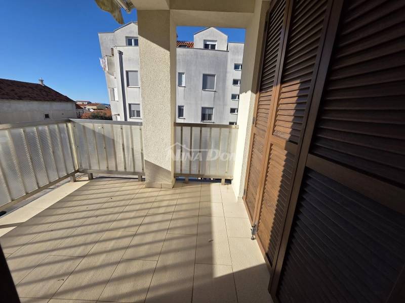 Prodaja dvoetažni trosobni stan sa garažom - 14