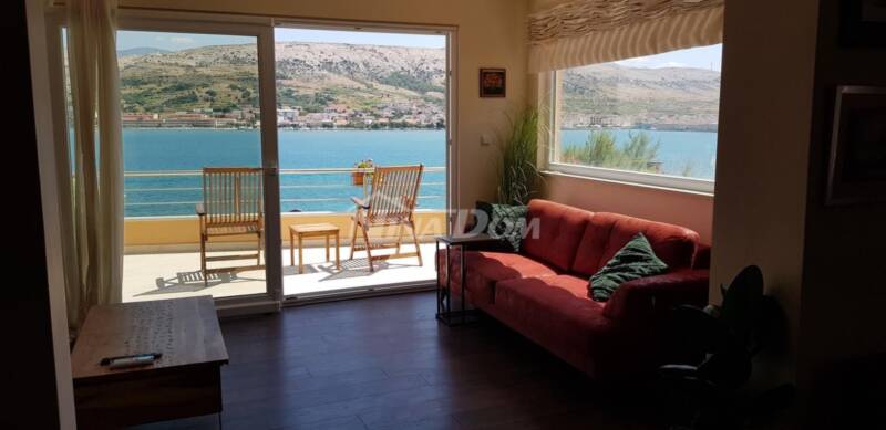 Luxury villa on Pag, FIRST ROW TO THE SEA! - 2