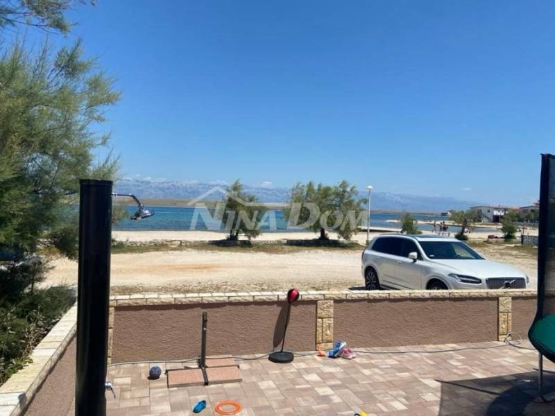 1st row to the sea, beautifully decorated property with two large apartments and a garage - 6