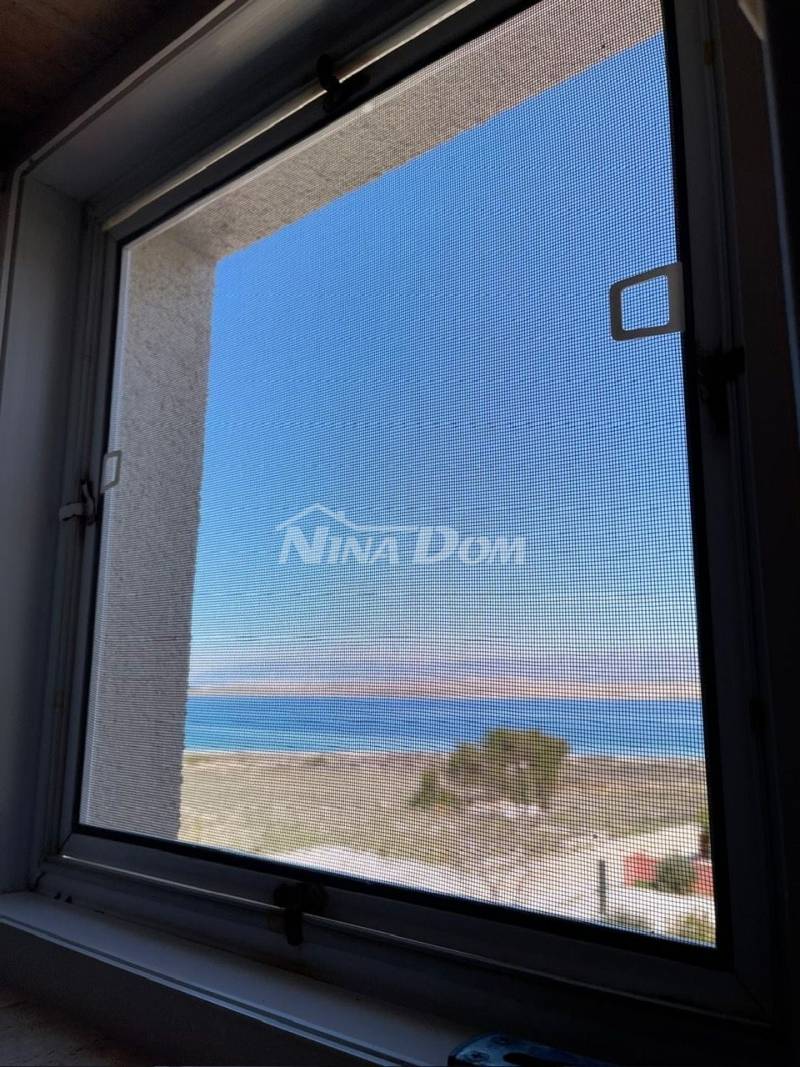 Close to the sea and beach, terraced house with a beautiful garden - 13