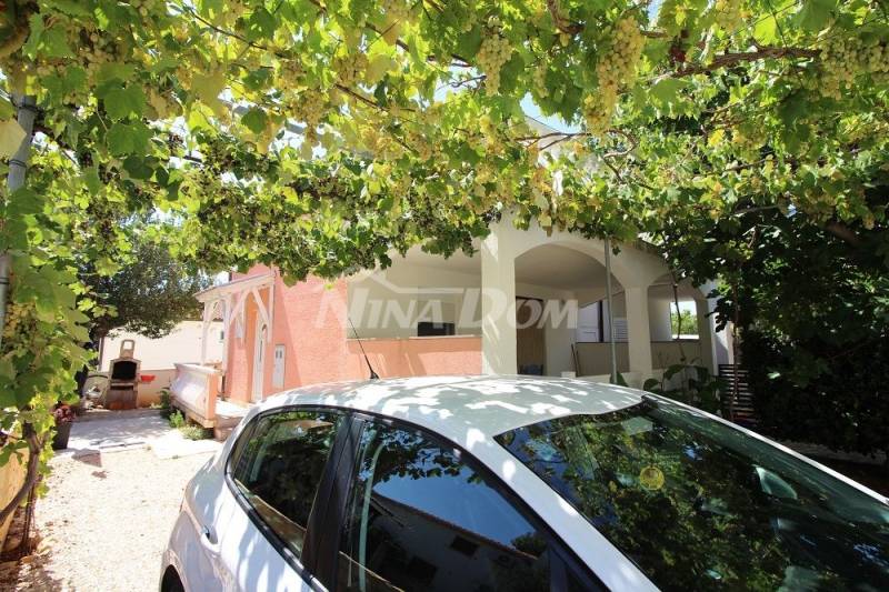 Family property in a beautiful location, south side 70 m. from the sea - 6