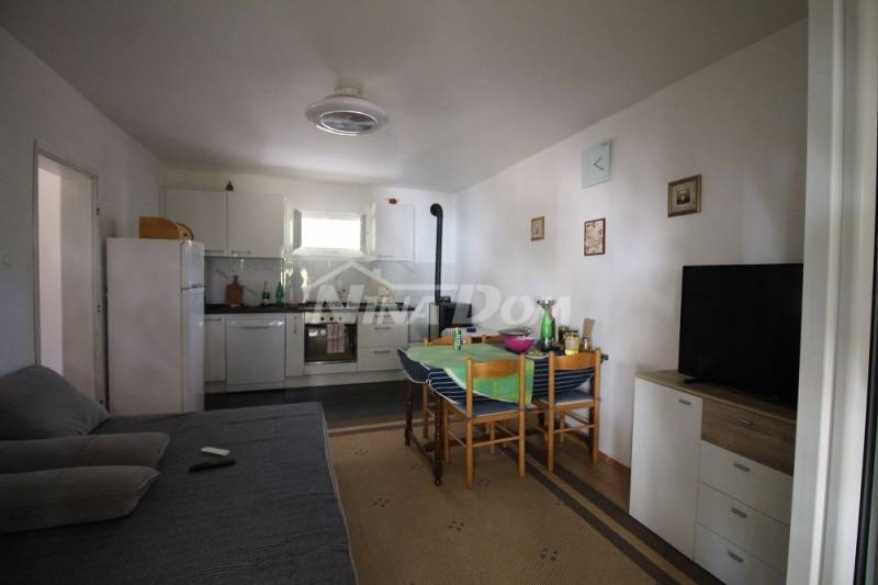 Family property in a beautiful location, south side 70 m. from the sea - 10