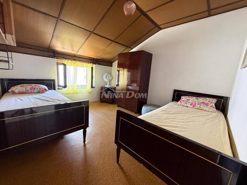 DOM NA PREDAJ V PRIVLAKE - PRÍLEŽITOSŤ - 10