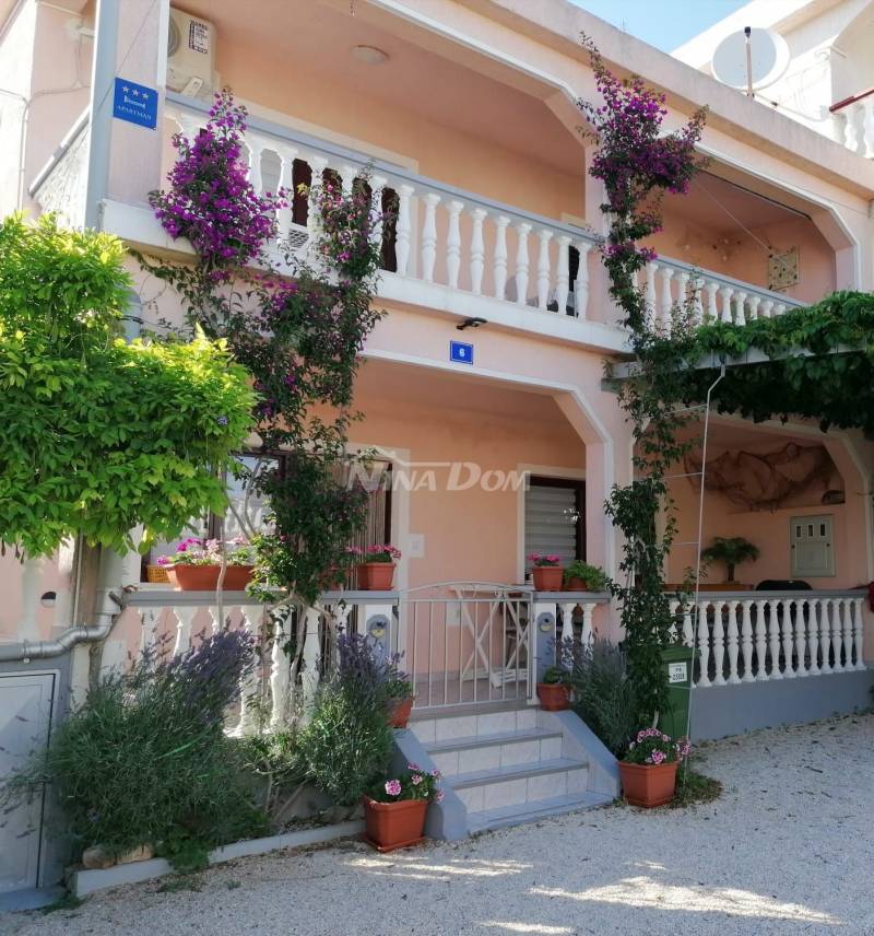 House with two apartments, south side of the island of Vir, 120 meters. to the sea - 1