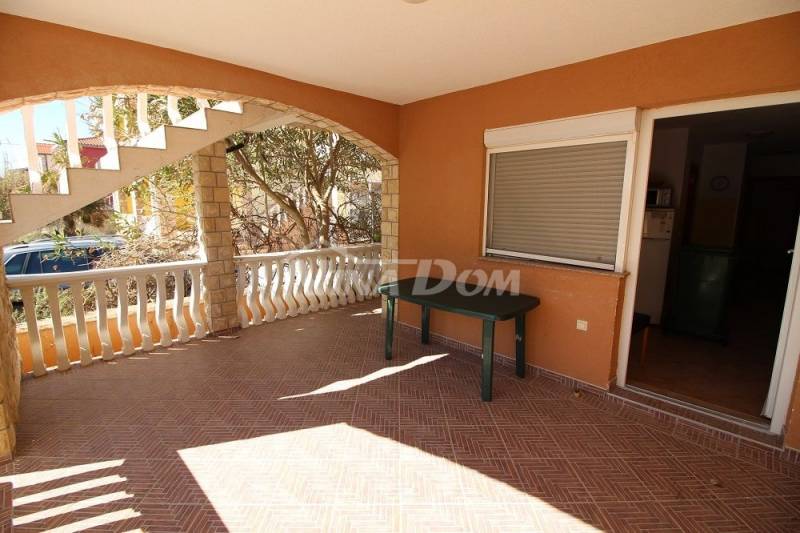 Semi-detached house with two beautiful separate apartments 50 meters from the sea. - 5