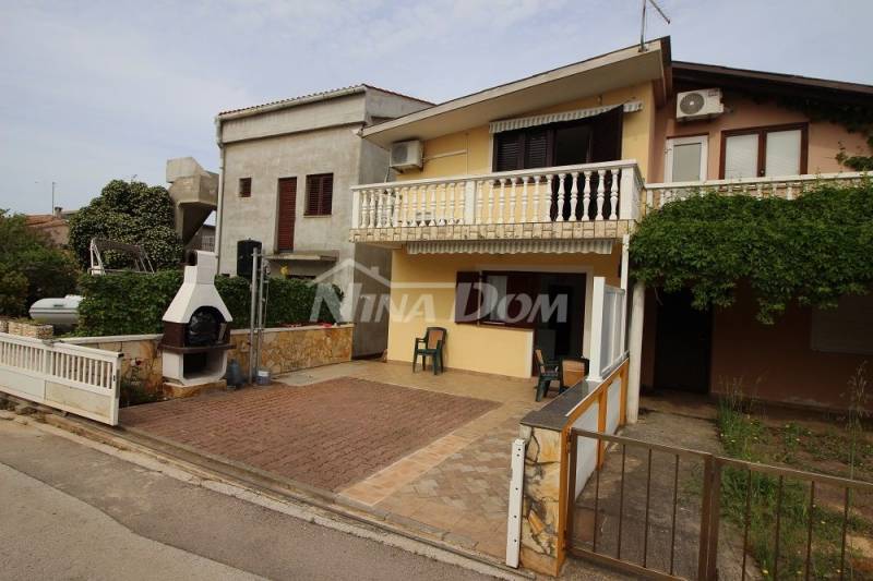 Property, close to the center, 330 meters from the sea. - 2
