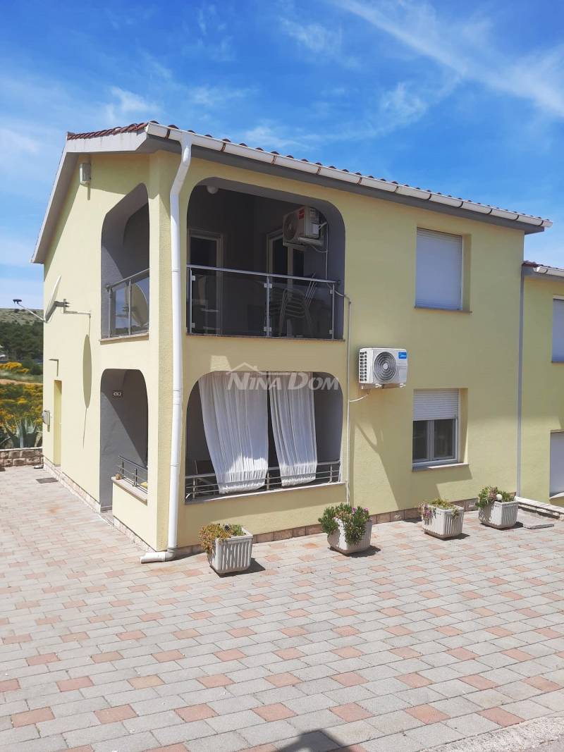 A duplex with a view of the sea - 2