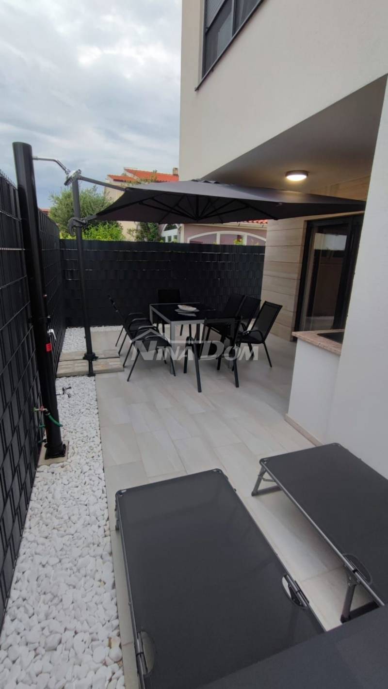 Lijepo uređena villa 80 met. do mora na mirnoj poziciji. - 8