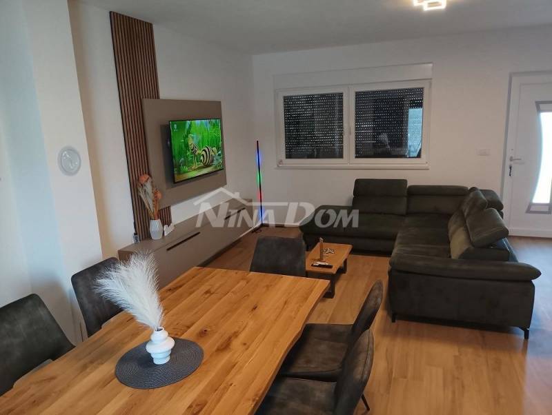 Lijepo uređena villa 80 met. do mora na mirnoj poziciji. - 14