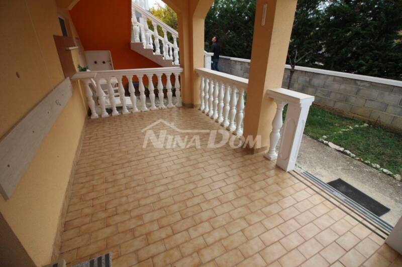 Semi-detached house, 100 m2, with a nice garden. - 4