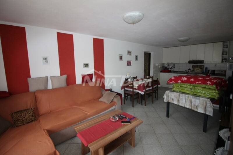 Semi-detached house, 100 m2, with a nice garden. - 5