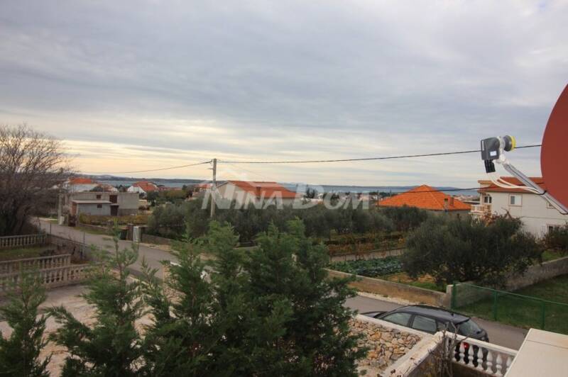 Semi-detached house, 100 m2, with a nice garden. - 11