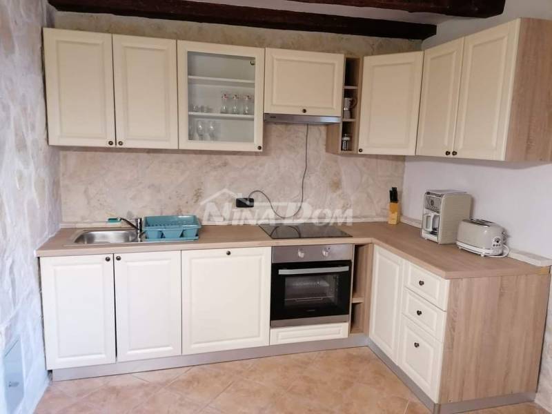 Beautifully decorated old house built before 1968, 50 m. from the beach with a view - 10