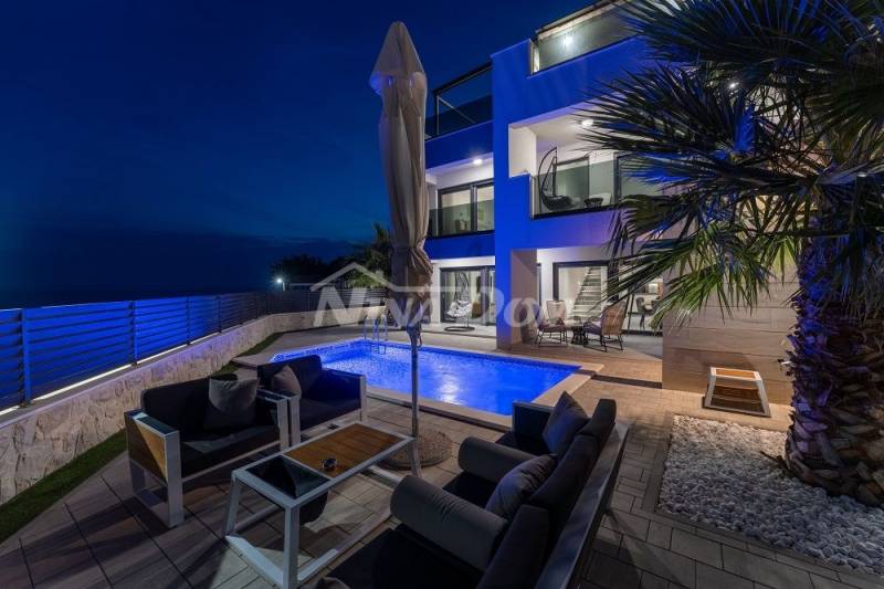 Luxusná vila 1 rad k moru - 3