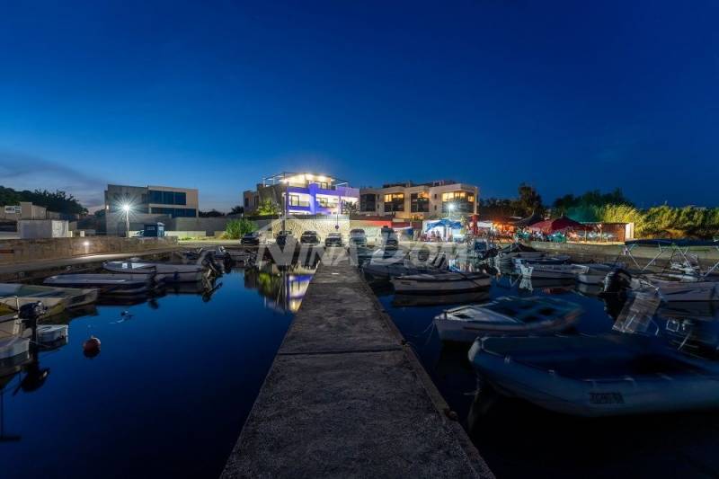 Luksuzna vila 1 red do mora - 1