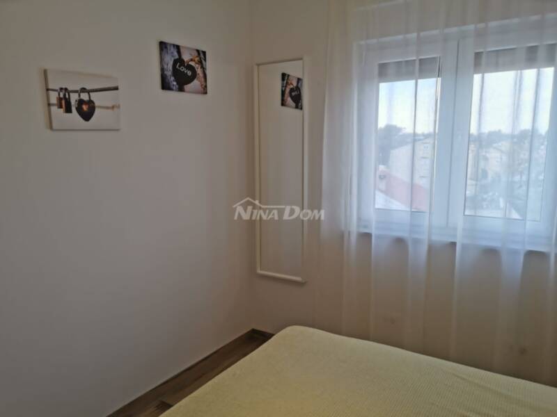 Luxury apartment with sea view, 2nd floor, center of the island of Vir - 9