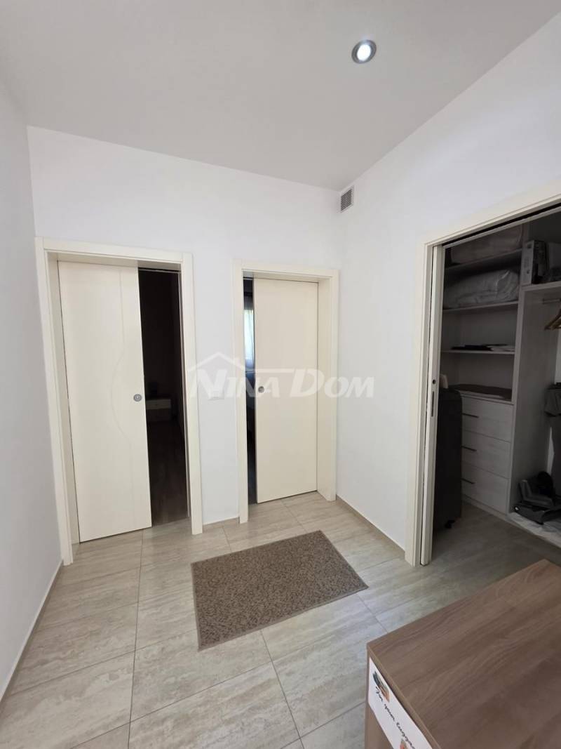 Brodarica luxury house with two separate apartments and an auxiliary building - 11