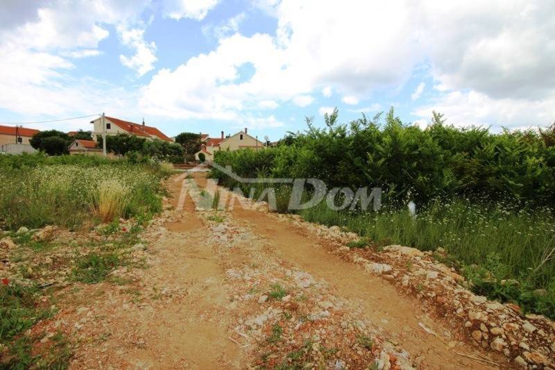 zemljište u selu Privlaka - 3