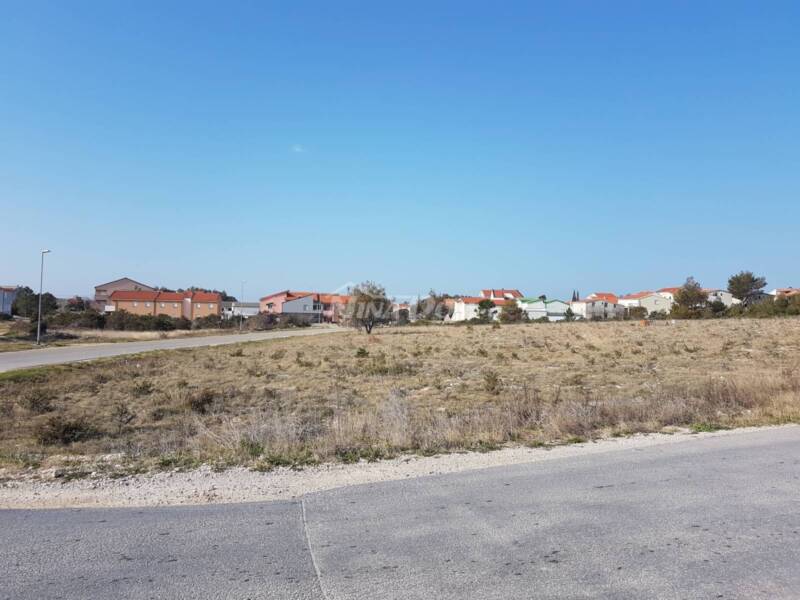 land in the village of Vrsi - 4