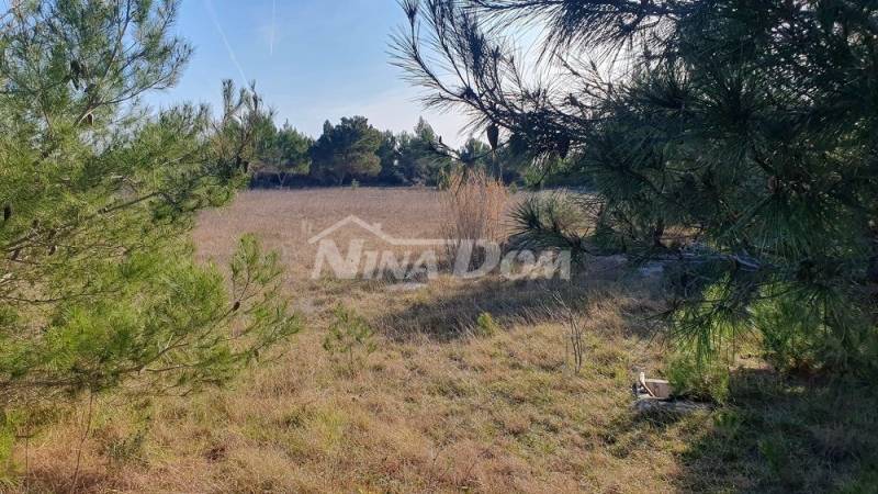 Orná pôda s dvoma prístupovými cestami - 3