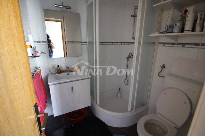 40 meters from the sea, detached single-storey house. - 11