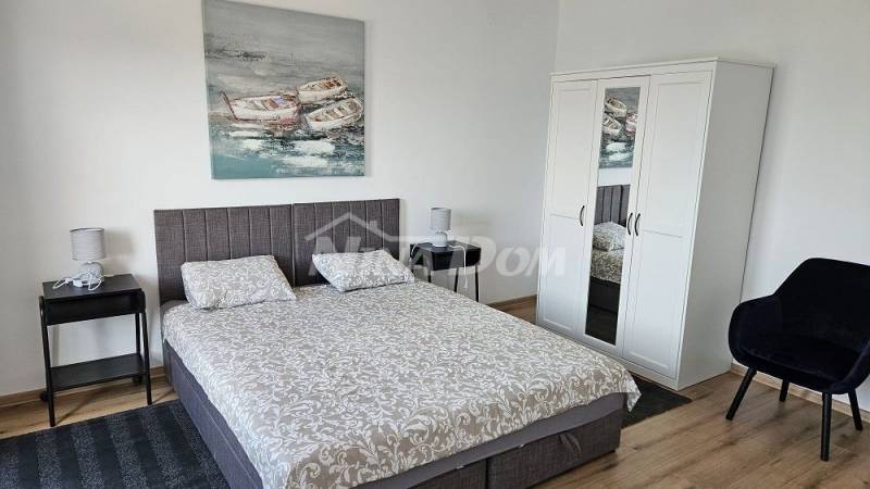 Completely renovated property in a great location. - 11