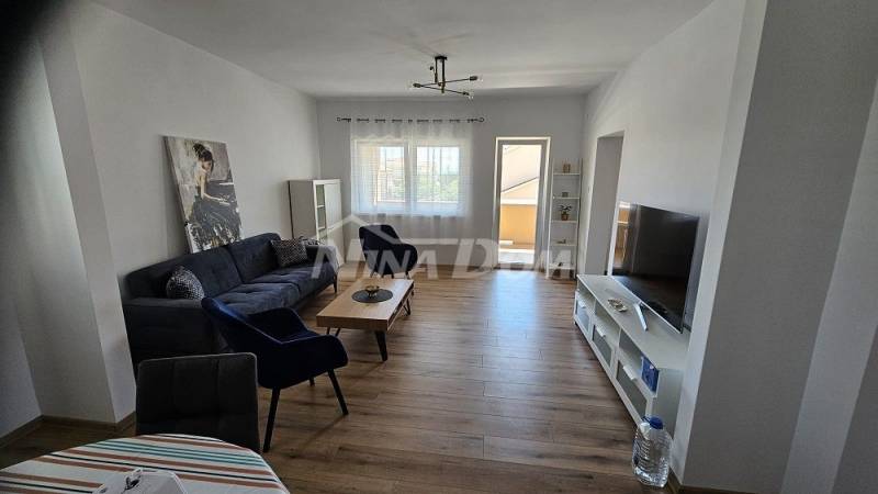 Completely renovated property in a great location. - 14