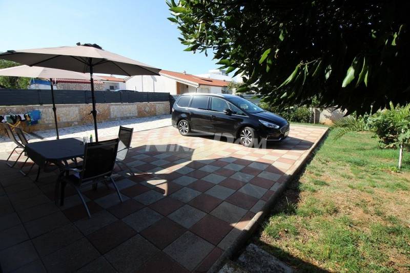 One-story house with garage, second row to the sea - 2