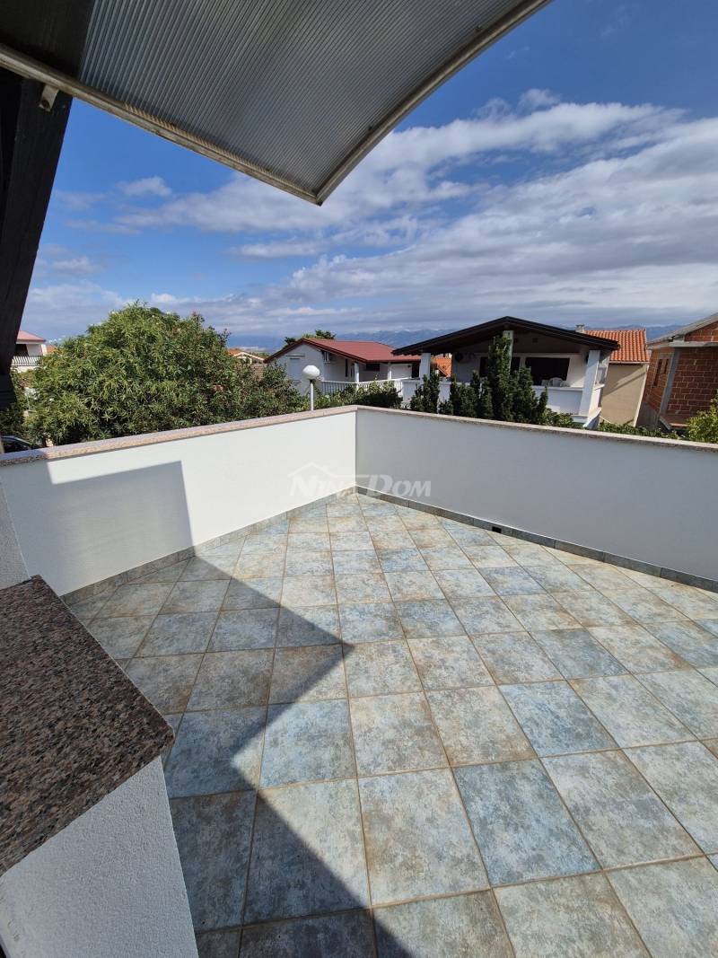 Family property with auxiliary building - 3