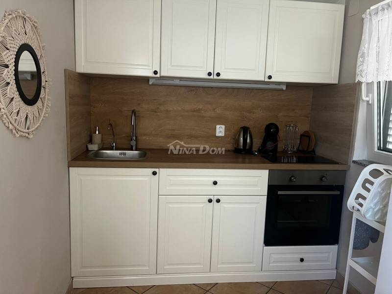 Rodinný dom s dvoma trojizbovými apartmánmi, blízko centra. - 4