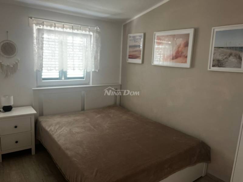 Family property with two three-bedroom apartments, close to the center. - 7