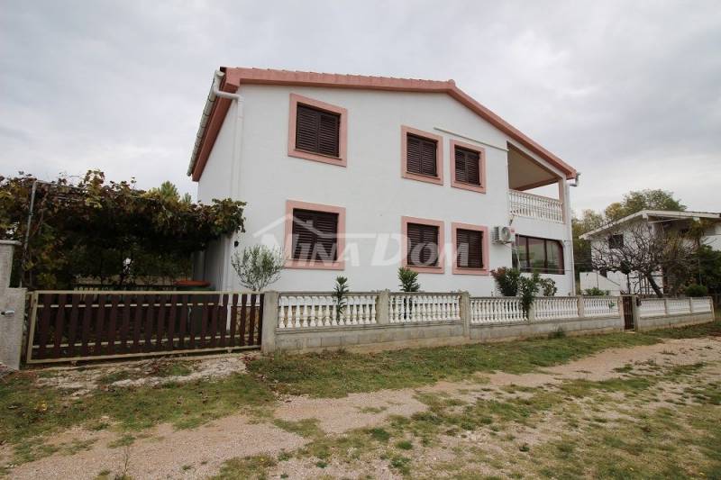 Detached property 400 meters from the beach - 3