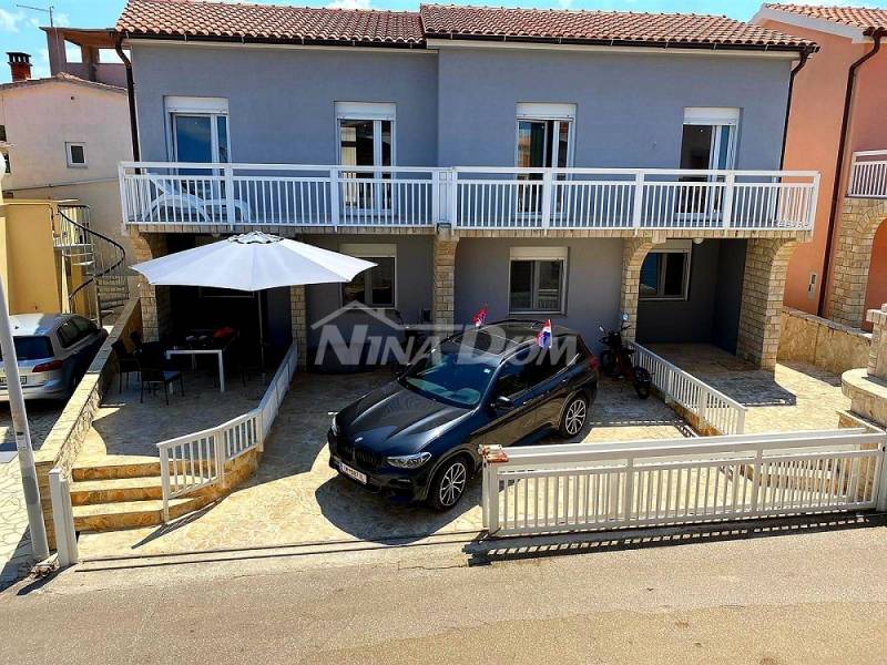 Property with two storey apartments 80 meters from the sea. - 2