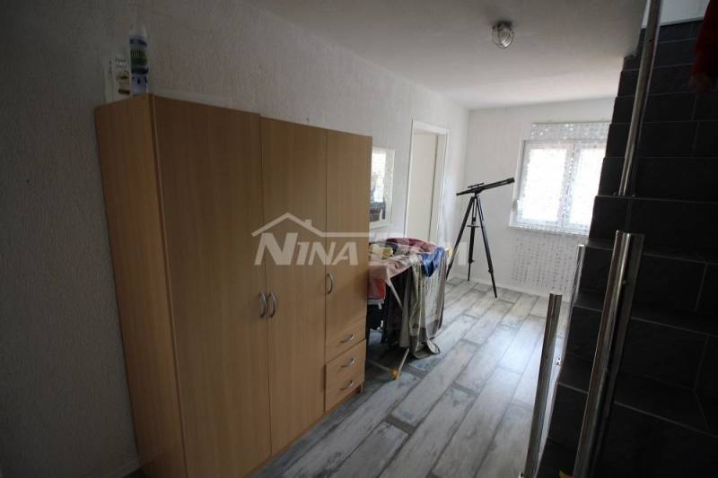 Nehnuteľnosť v tichej časti mesta - 15