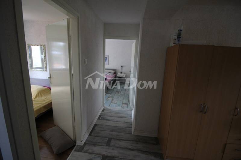 Property in a quiet part of town - 14