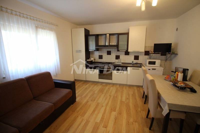 Detached property with a spacious garden - 6