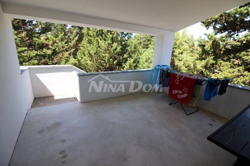 Samostojeća nekretnina s prostranom okućnicom - 10